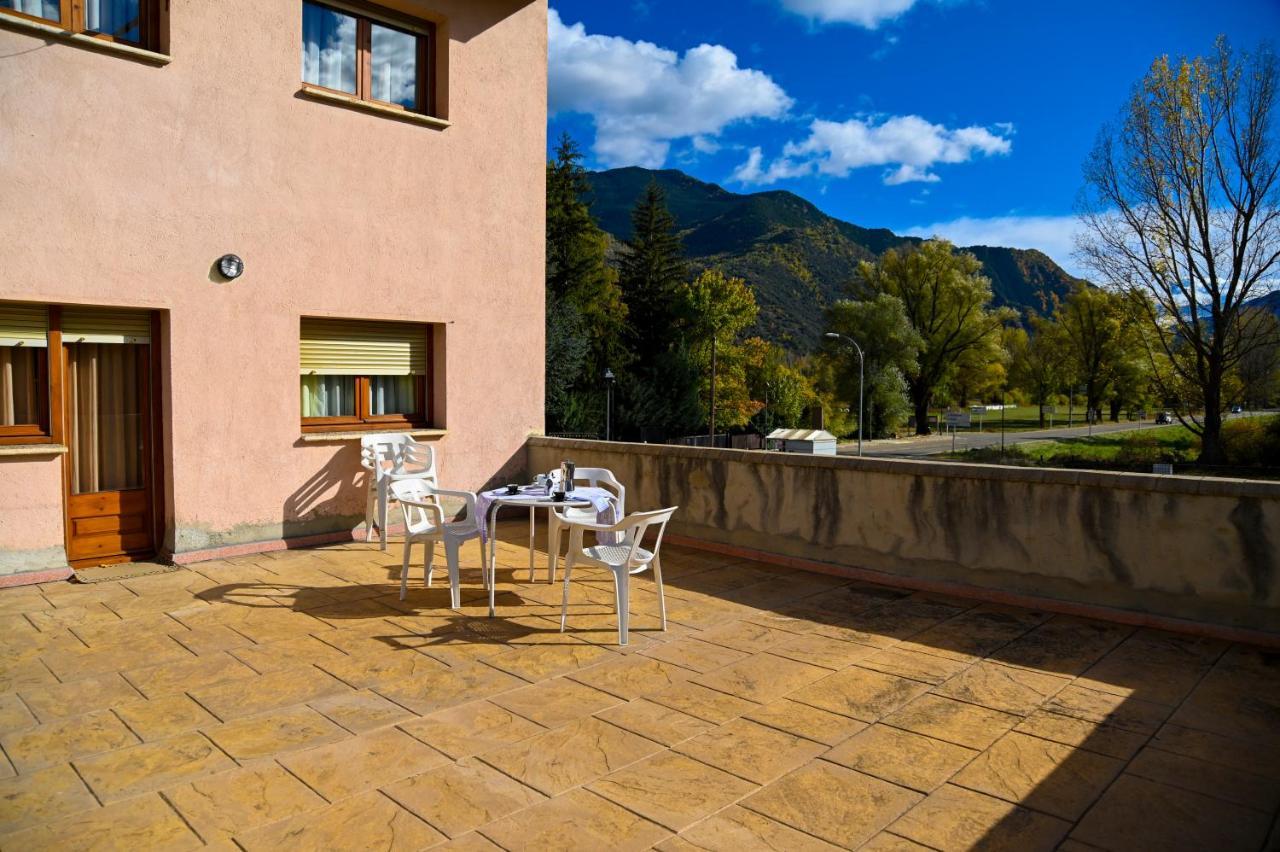 Apartamento Casa Guineu Esterri d'Àneu Exterior foto